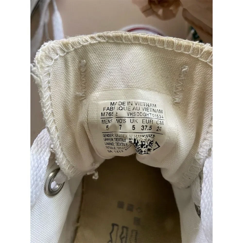 Converse Chuck Taylor All Star White Canvas Low Top Sneakers Unisex